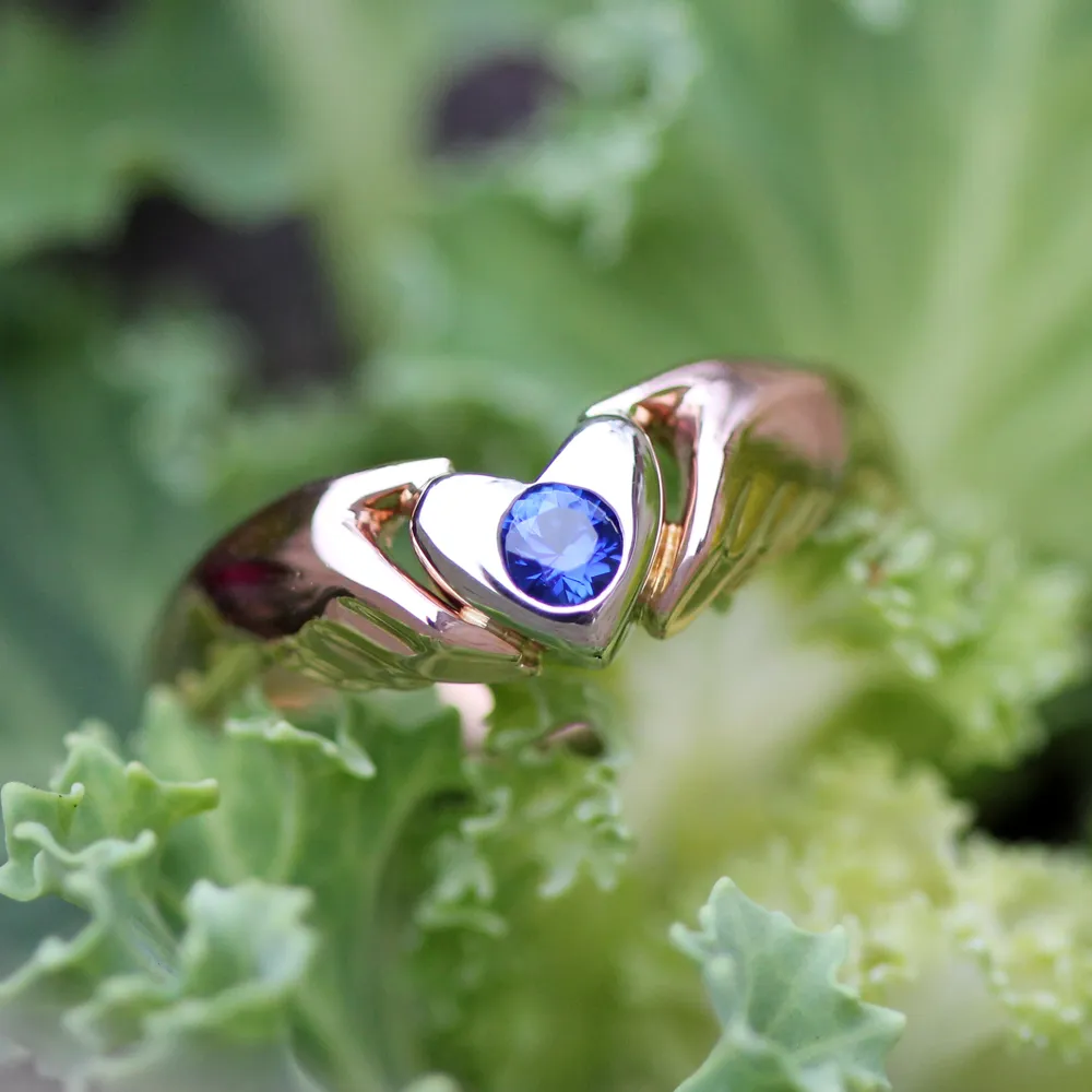14K Rose and White Gold Claddagh Ring with Sapphire