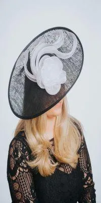 Black & White Flower Disc Fascinator