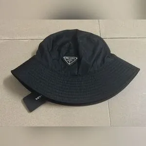 Black Re-Nylon Bucket Hat S24009