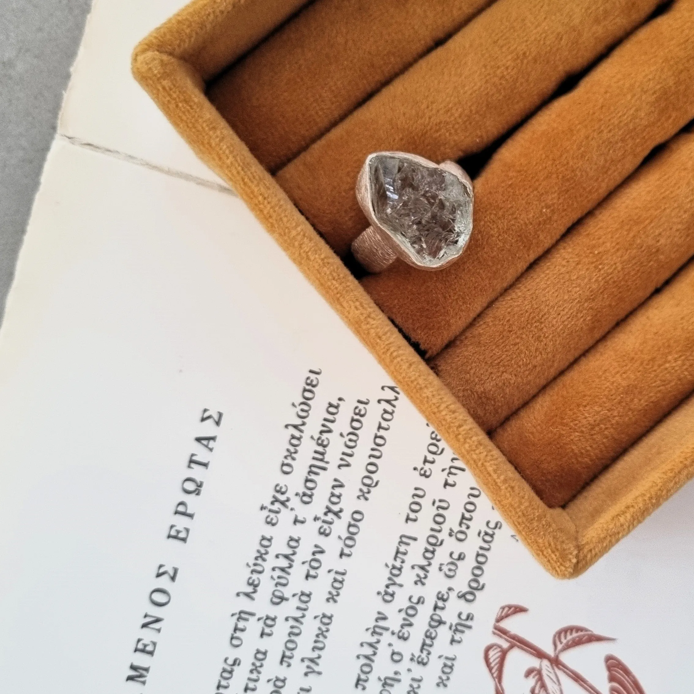 Silver ring - Quartz