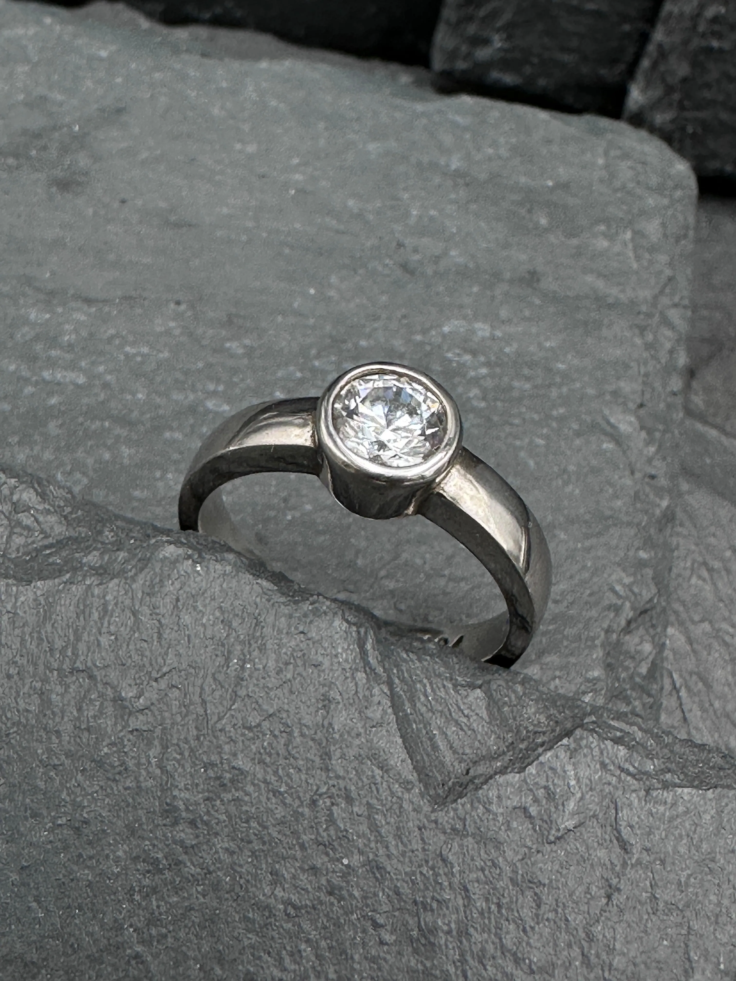 Solitaire Loaner Rings